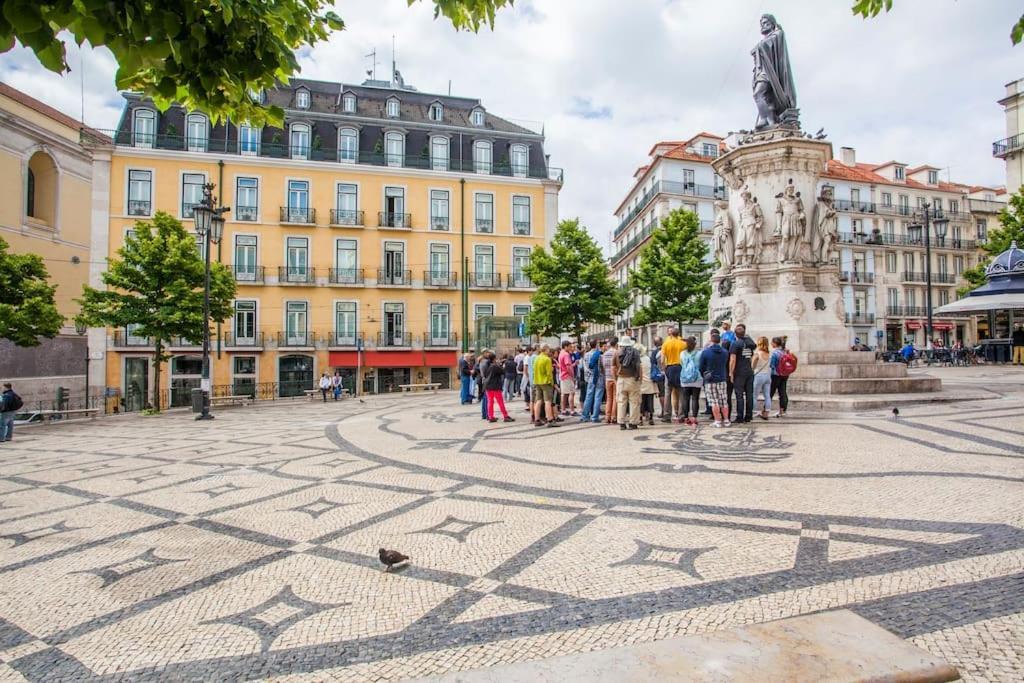 C2 Bairro Alto 18Th Century Beautiful Apartment Lisbon Exterior photo