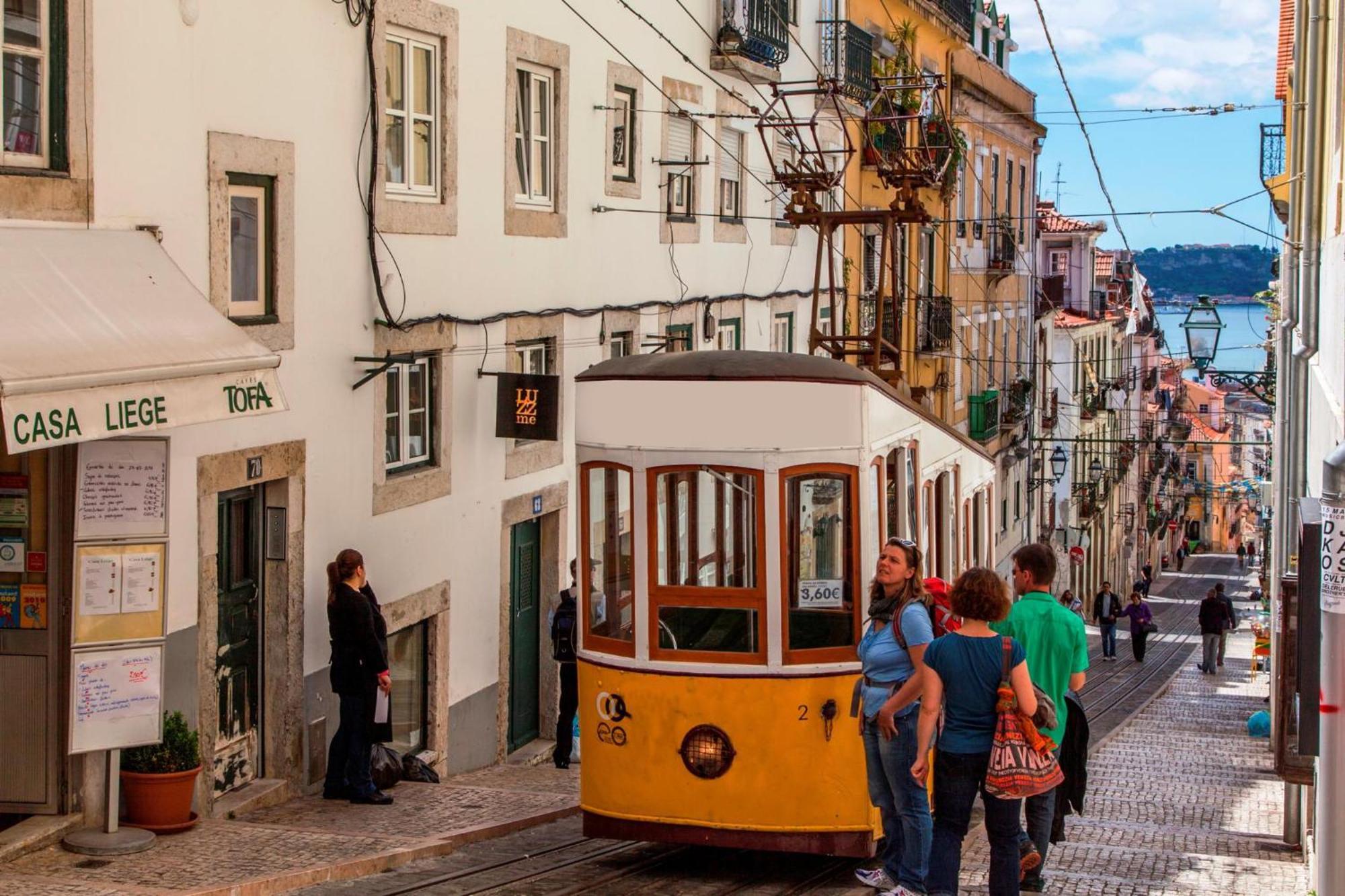 C2 Bairro Alto 18Th Century Beautiful Apartment Lisbon Exterior photo