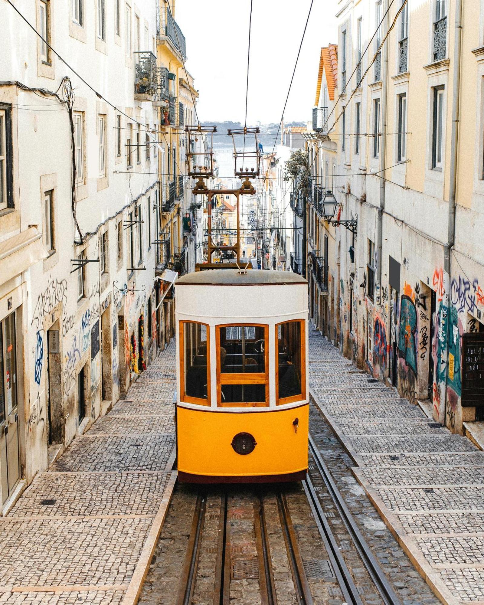 C2 Bairro Alto 18Th Century Beautiful Apartment Lisbon Exterior photo